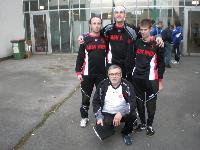 Bild zeigt das Team ABSV Wien 1 mit Trainer Erich Geyer
