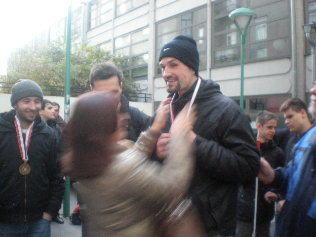 PB120116.JPG