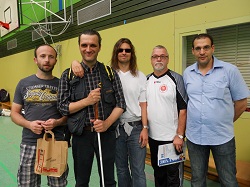 Bild zeigt unser Team bei der Siegerehrung: vlnr.: Jürgen, Harald, Thomas, Erich und Adnan